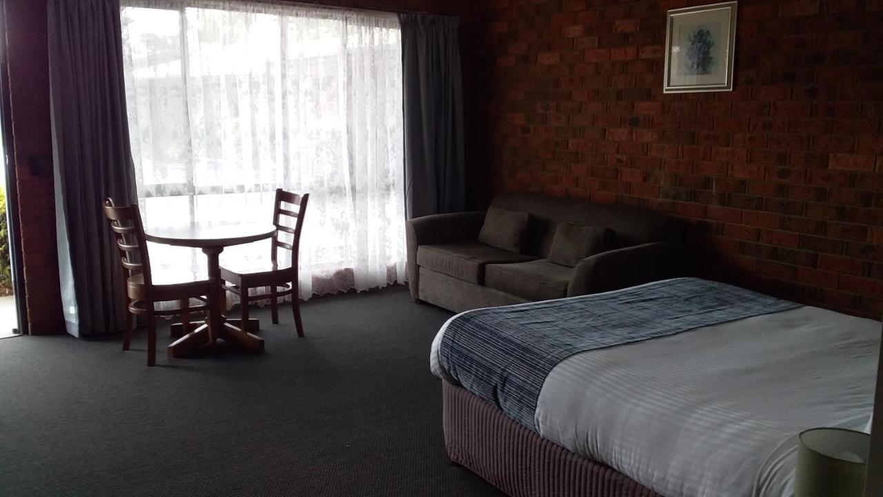 Federation - Motel